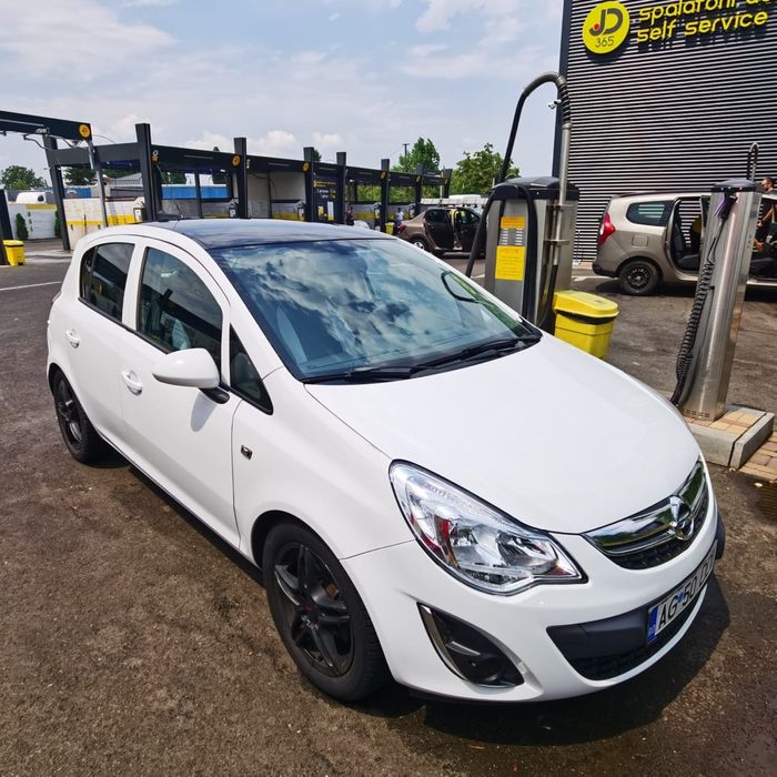 Opel Corsa D - Dec. 2011 - facelift - 163.000 km