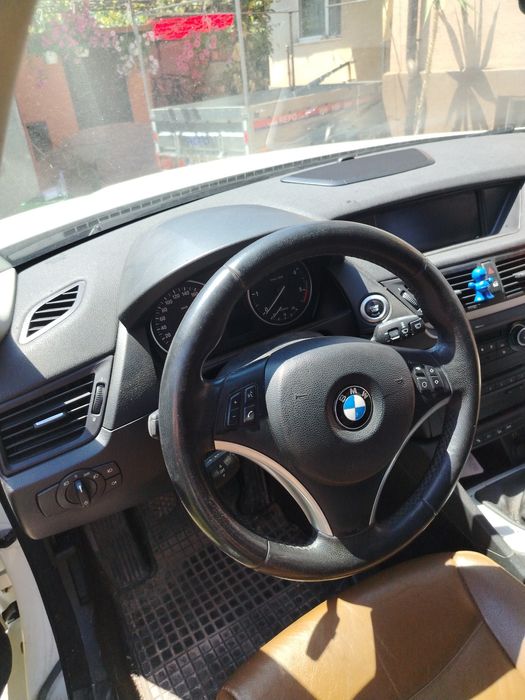 BMW X1 2010 — imagine 5