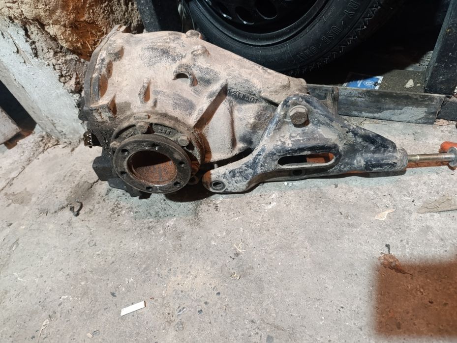 Редуктор БМВ е34