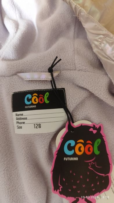 Куртки для девочки весенняя и зимняя.