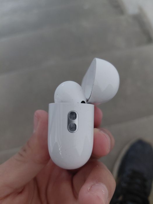 Продаю наушники без проводные