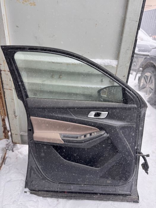 Левый передний дверь Changan CS55 Plus