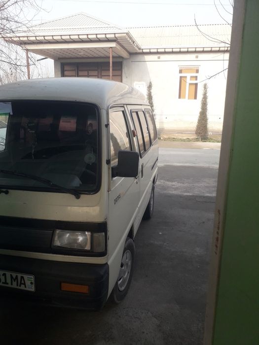 Damas sotladi 2006 yil