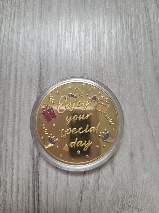 Позлатена монета за Рожден ден