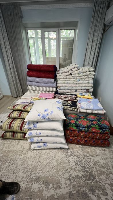 Подушка, корпе, одеяло, матрац, постельное белье