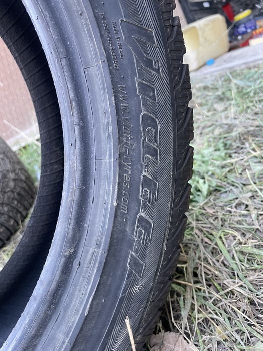 R17/50/205 зима шипы