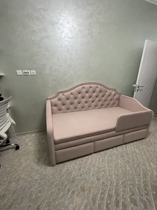 Детская кровать-диван