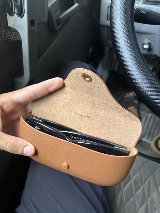 Продается очки Ray Ban