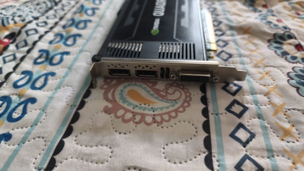 Placa video accelerator grafic Nvidia Quadro K4000 3gb ddr5 192bts GTX