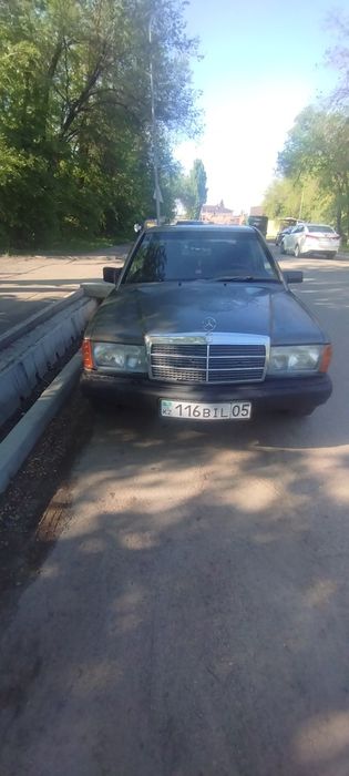 Продам Мерседес на полном ходу