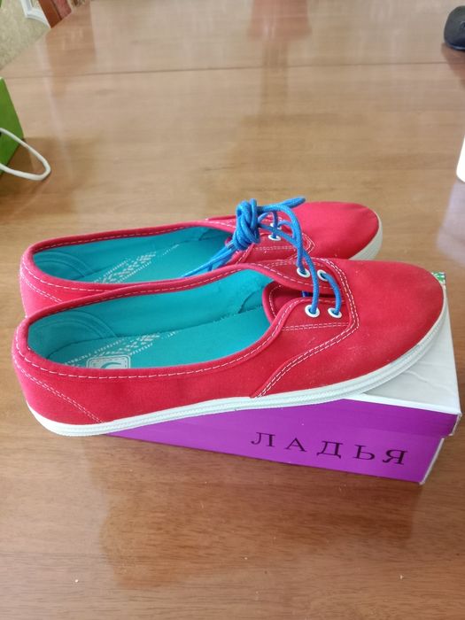полукеды или мокасины тканевые