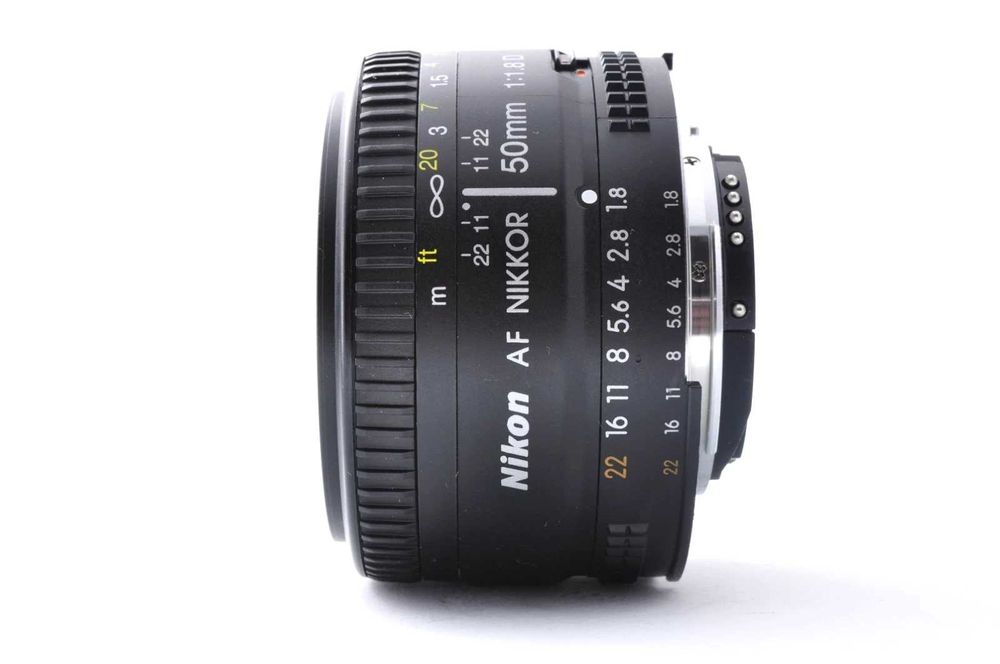 Nikon AF Nikkor 50mm f/1.8D ,stare excelenta ,ca nou  in box cu capace