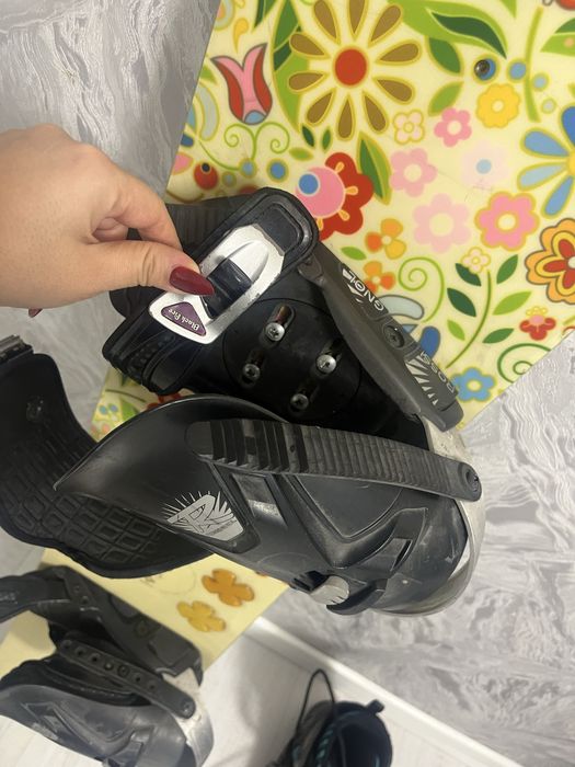 Продам сноуборд