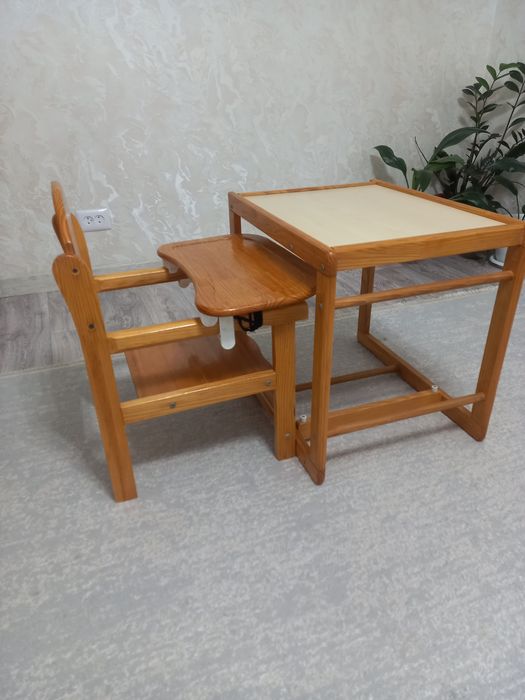 Детские стулья продам