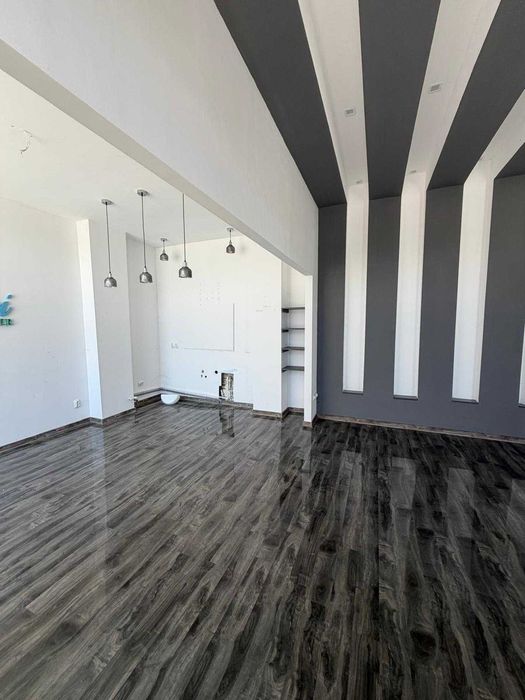 Spatiu comercial de inchiriat in zona centrala