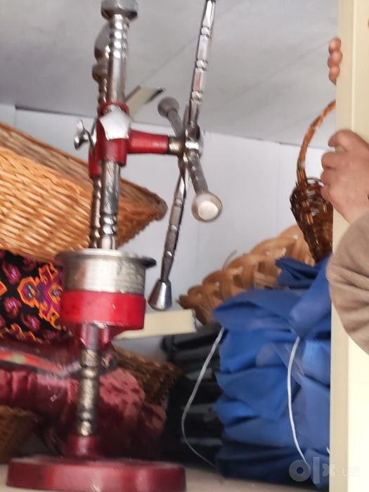 Анор сикадиган прес аппарат.