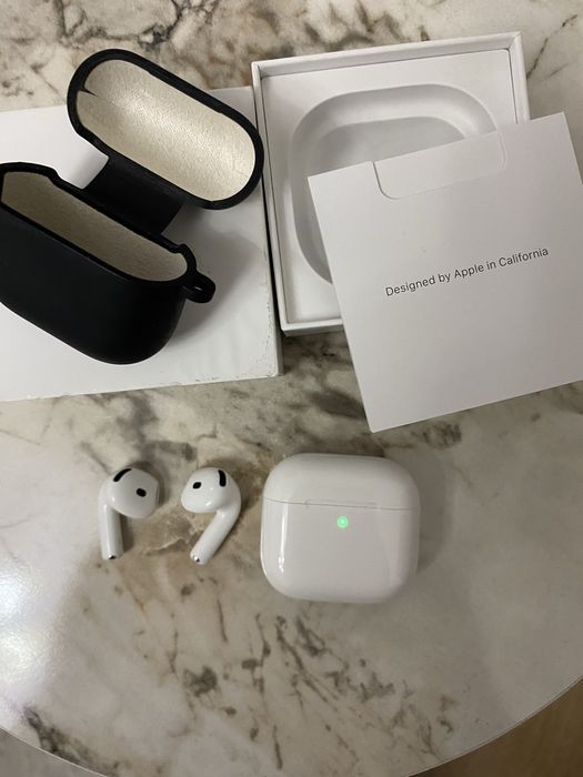 Продам AirPods 4 ANC