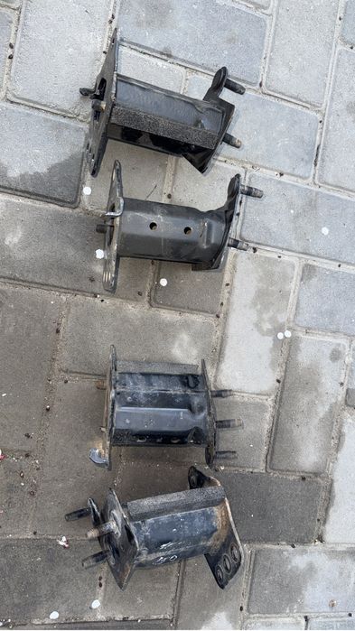 Уселитель бампера 4Runner