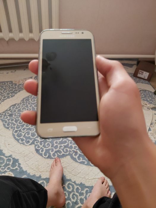 Продам телефон  бу