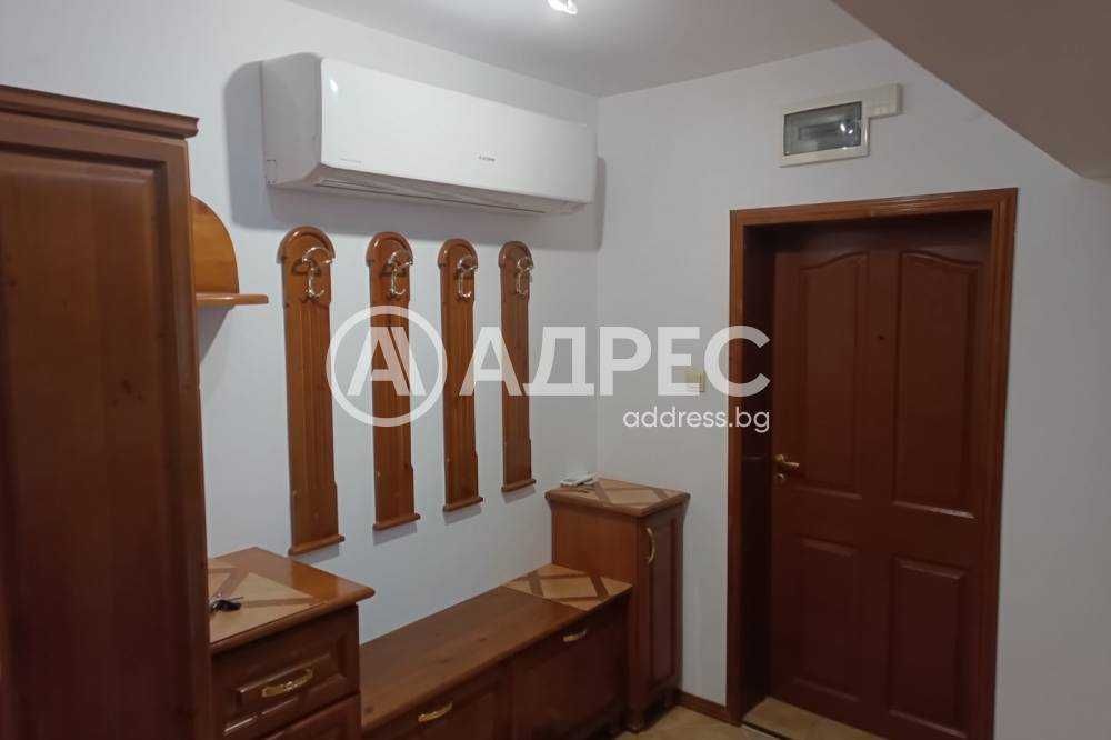 Дава се под наем Многостаен апартамент в Разград, Център - 102 кв.м за 459 € - Снимка #11