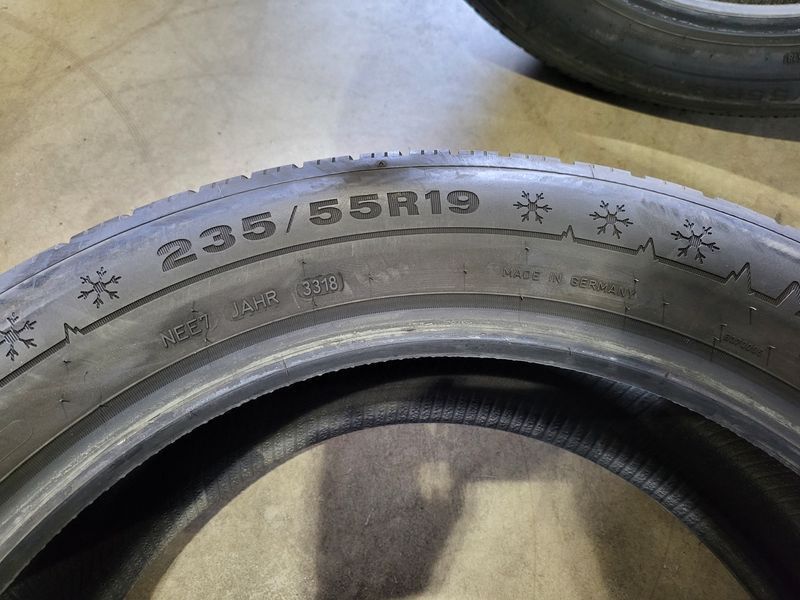 255/50/19//235/55/19 DUNLOP