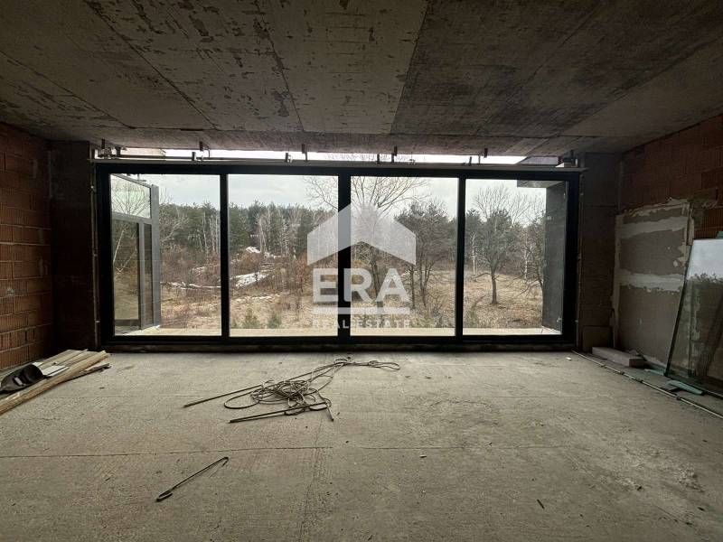 Продава се Къща в Хасково, Тракийски - 300 кв.м за 680 €/кв.м - Снимка #3