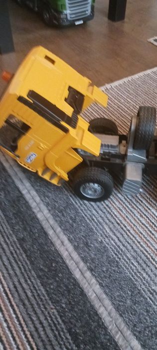 Камион, ремарке, валяк и багер Брудер Bruder