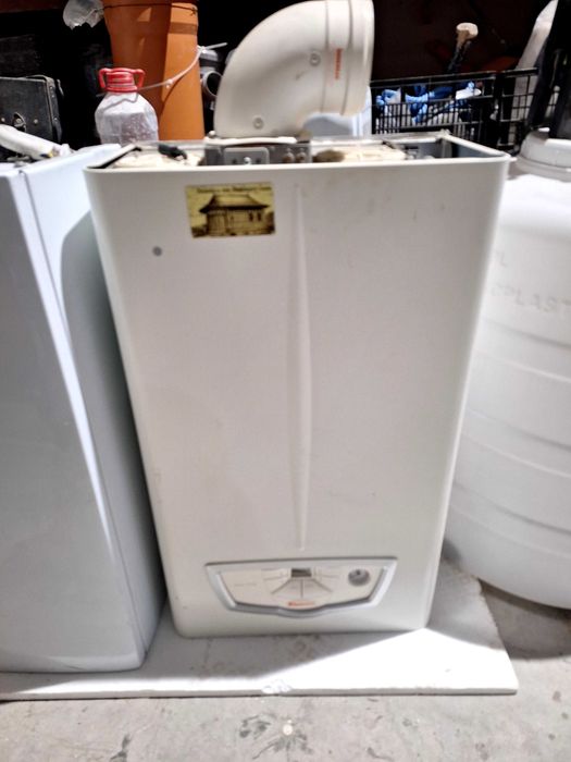 Vand centrala pe gaz cu tiraj fortat