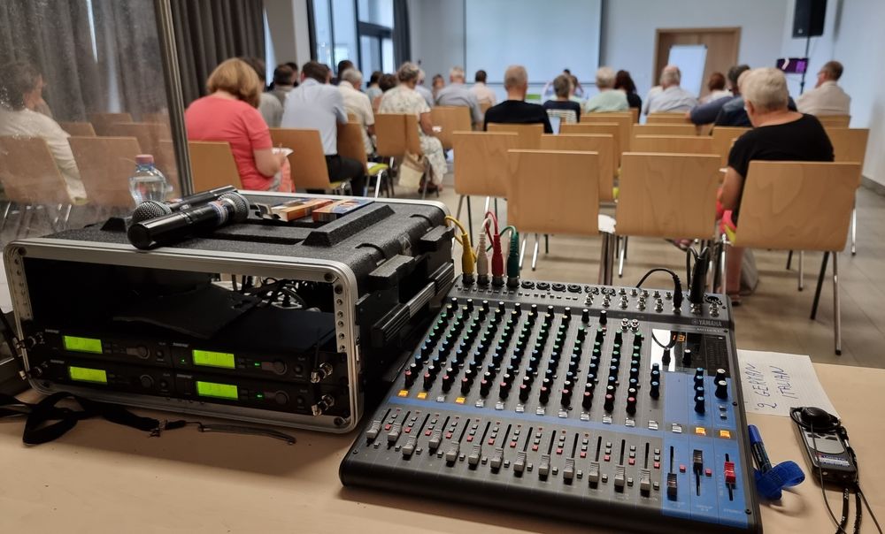 DJ / Sonorizare / Nunți / Botez / Conferințe