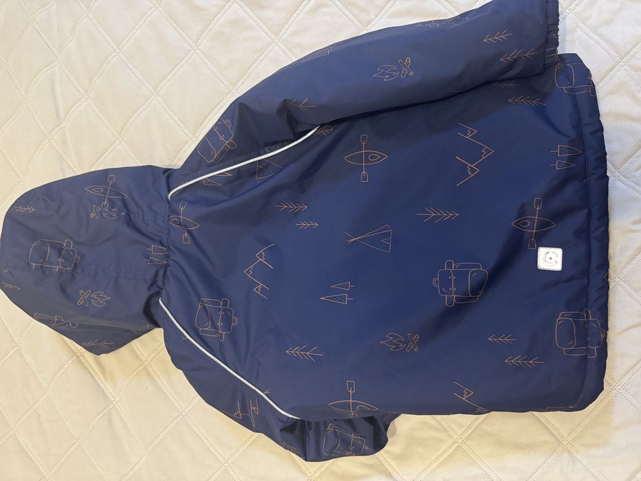 Продам зимнию куртку для мальчика