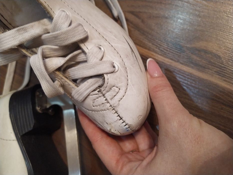 Коньки р-р 32 детские