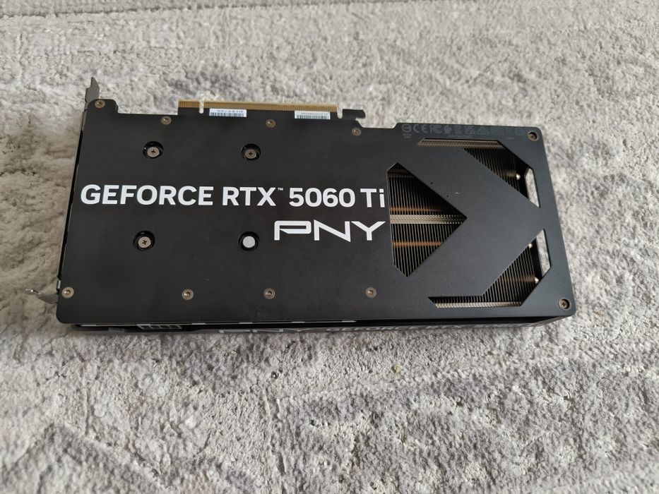 Продам видеокарту rtx 5060 ti