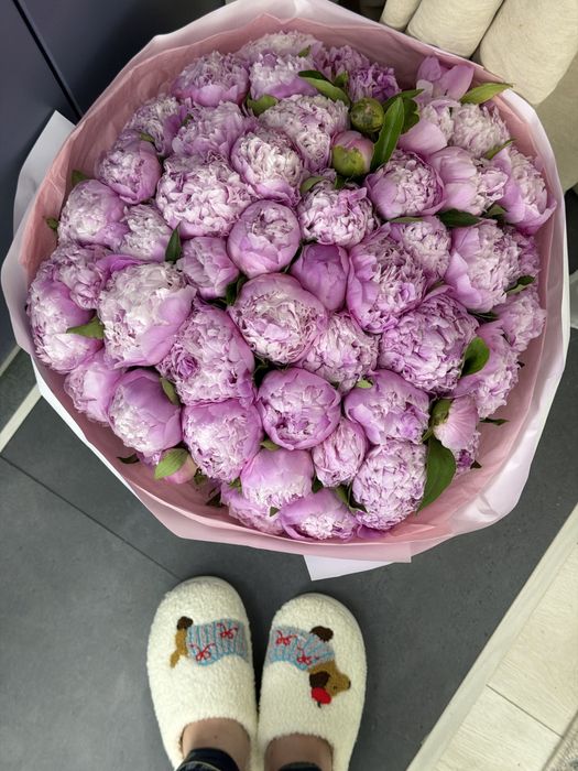Продам букет, срочно пионы