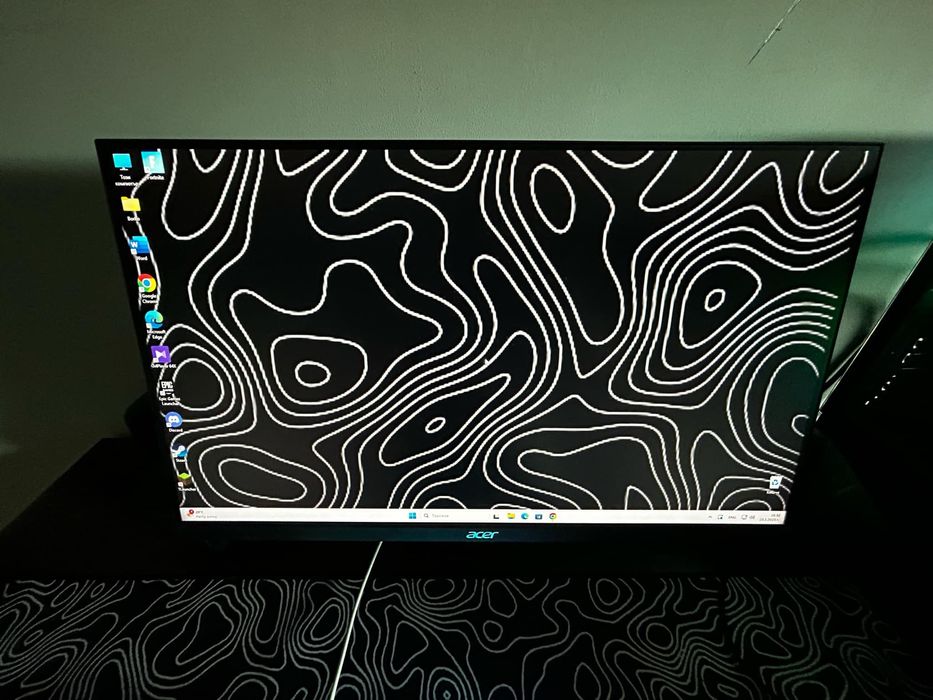 Комплект Геймарки компютар +всичко което се вижда на снимката