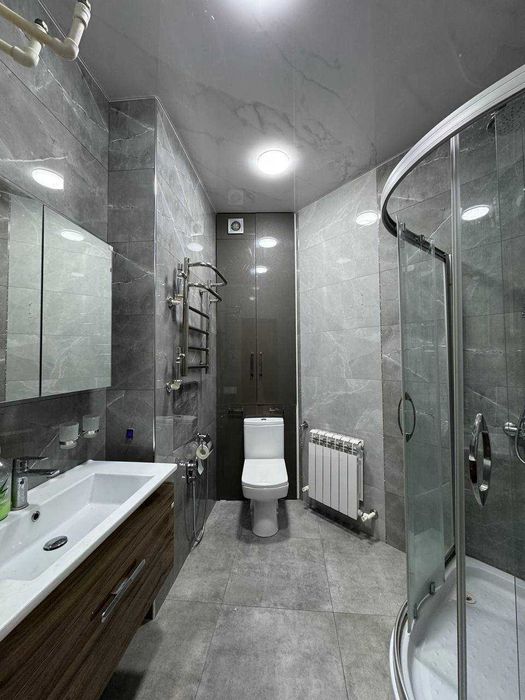 ПРОДАЕТСЯ 4/5/8 НОВОСТРОЙКА  на Жангох Ц-15 ор-р: пос-во Казахстана