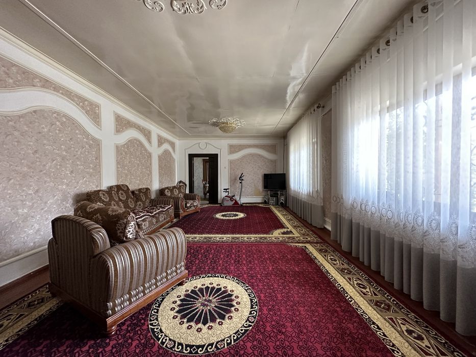 Продам дом в Сырдаринской области / город Янгиер