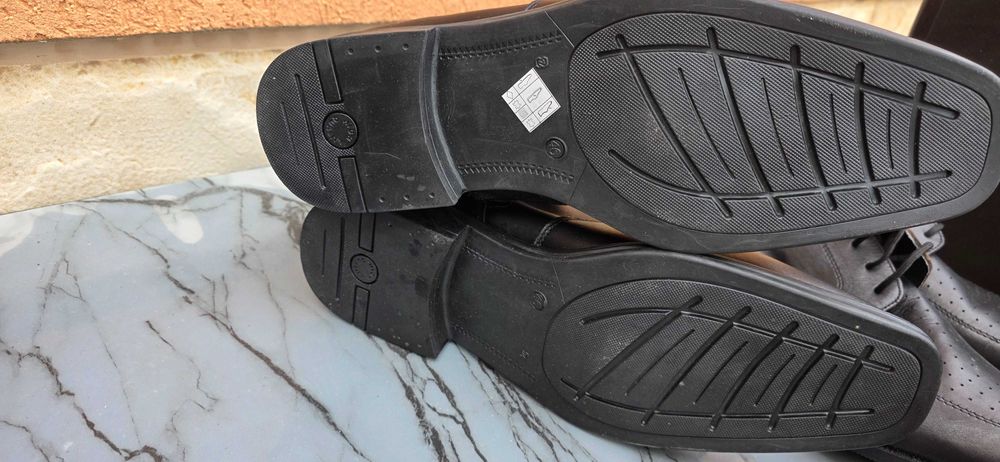 Мъжки обувки от естествена кожа