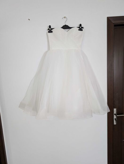 Rochie scurta de mireasa