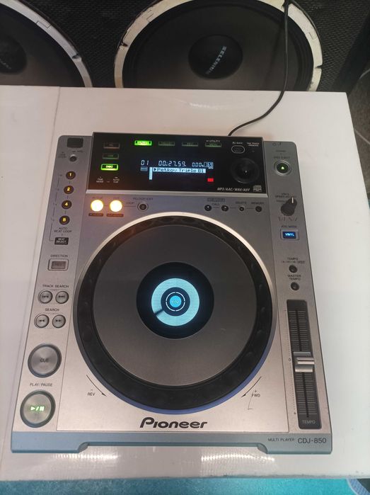 Pioneer player CDJ-850