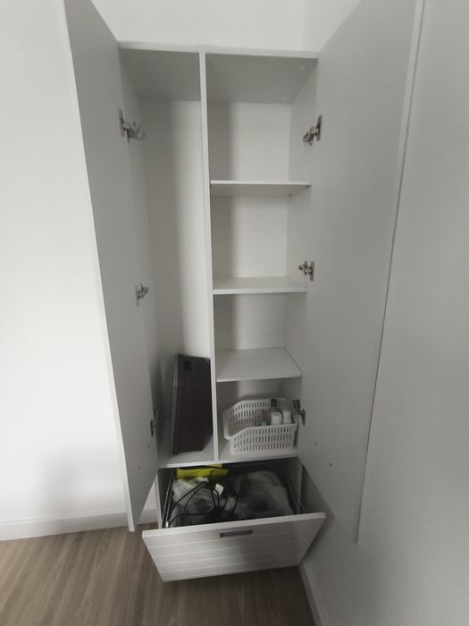 Шкаф в ванную комнату