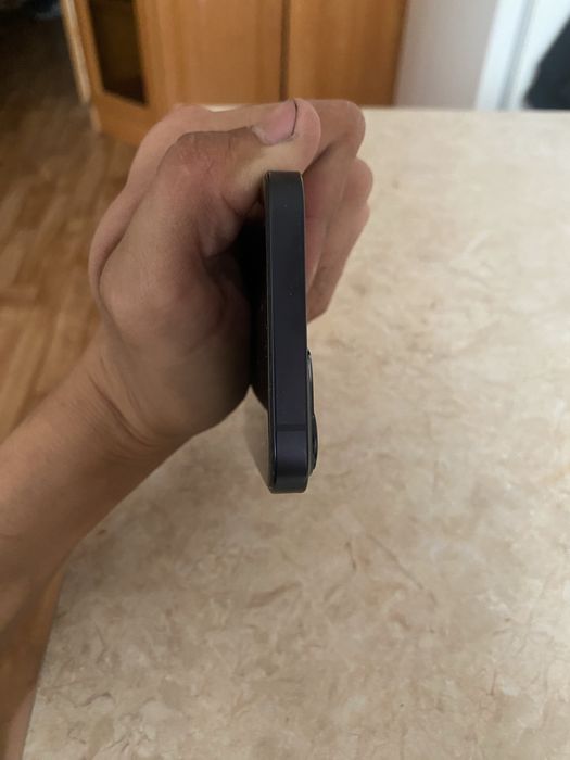 Iphone 13 ,85% акум