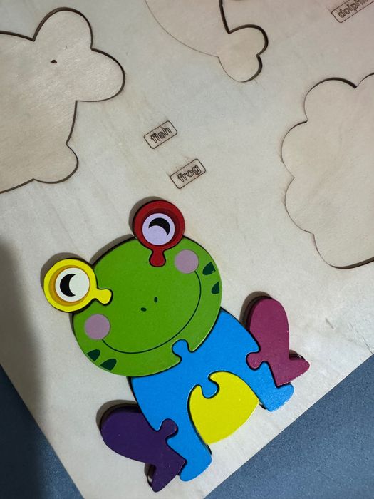 Детские игрушки .