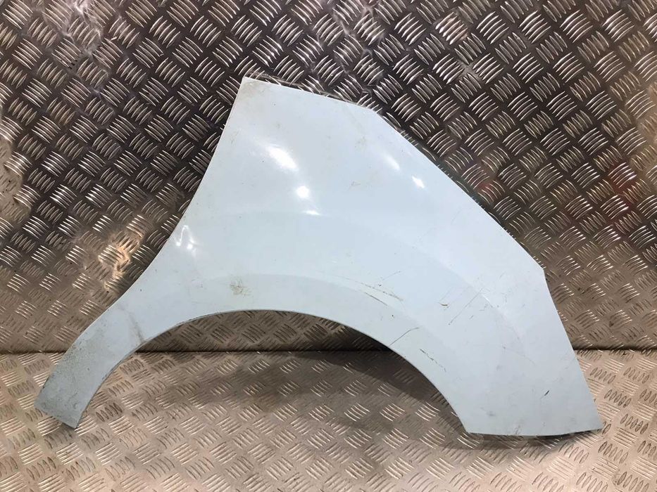 Калник Citroen DS 3 2013г.