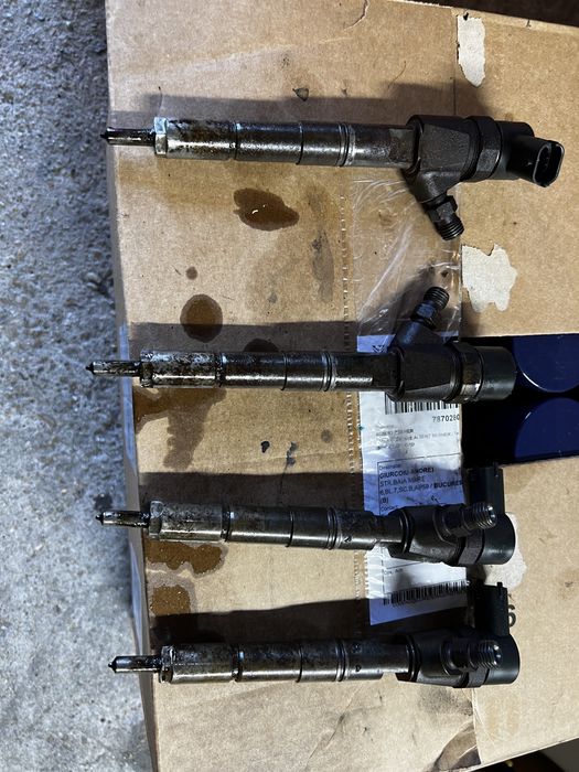 Injector Opel Vectra Astra Signum Zafira 1.9 cdti Z19DTH 150cp