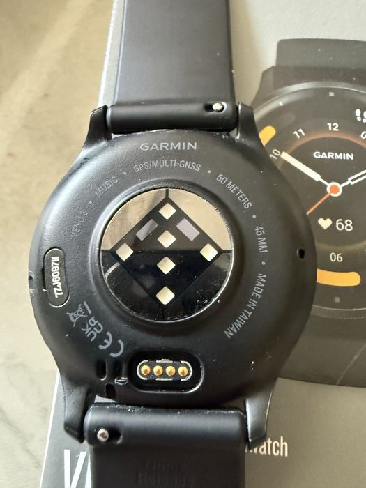 Garmin venu 3 smart watch