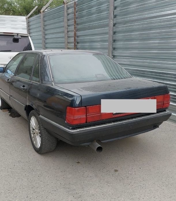 Автомобиль Ауди 200 кватро