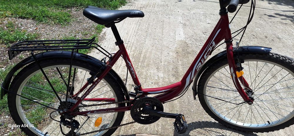 vand bicicleta de dama !