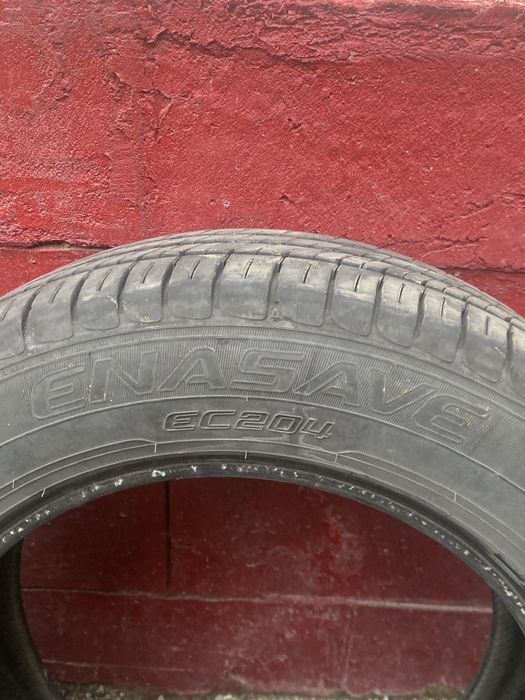 Шина 215/60R16 б/у