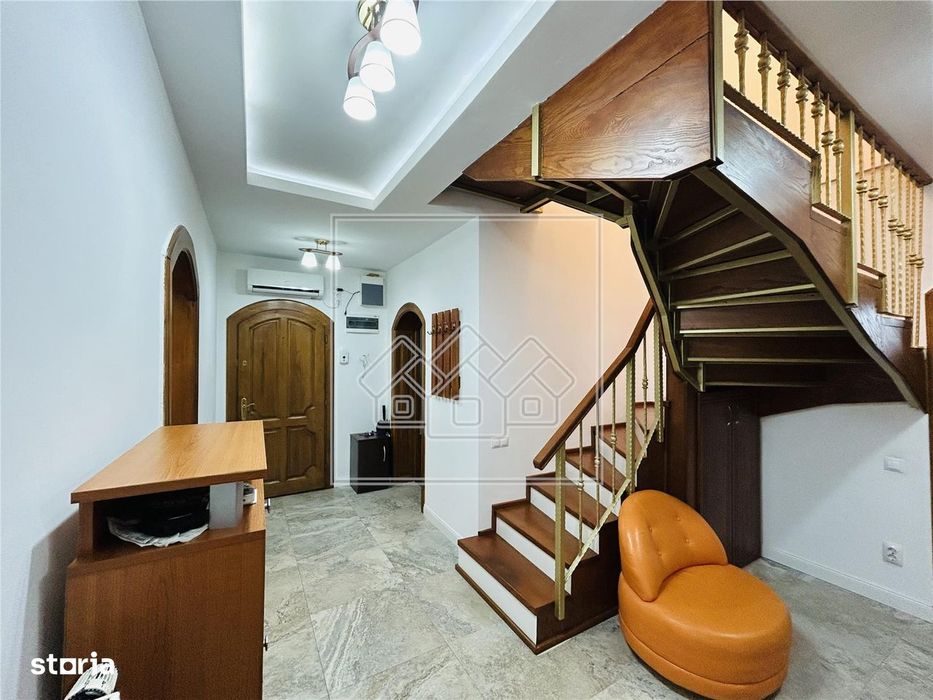 Ap complet renovat, 120 mp utili, garaj, 2 balcoane, pivnita - B-dul V