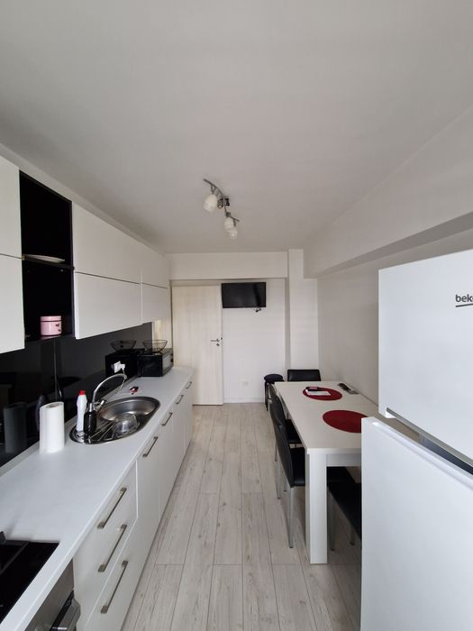 Apartament de închiriat!